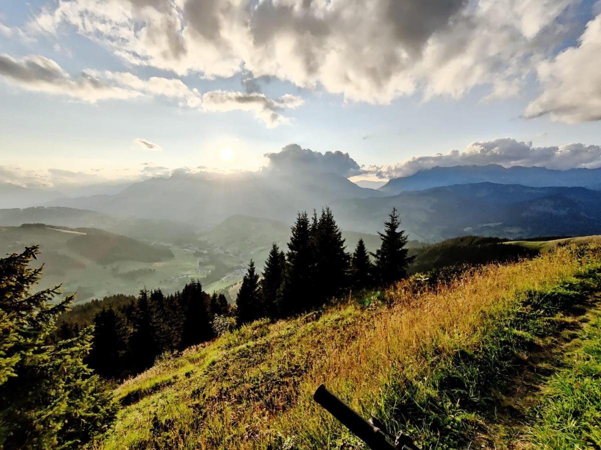 Апартаменты Chez Francine Нотр-Дам-де-Белькомб Экстерьер фото